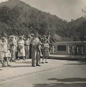 Dedication of Bridge, Cleveland, Virginia, Counts Reunion
